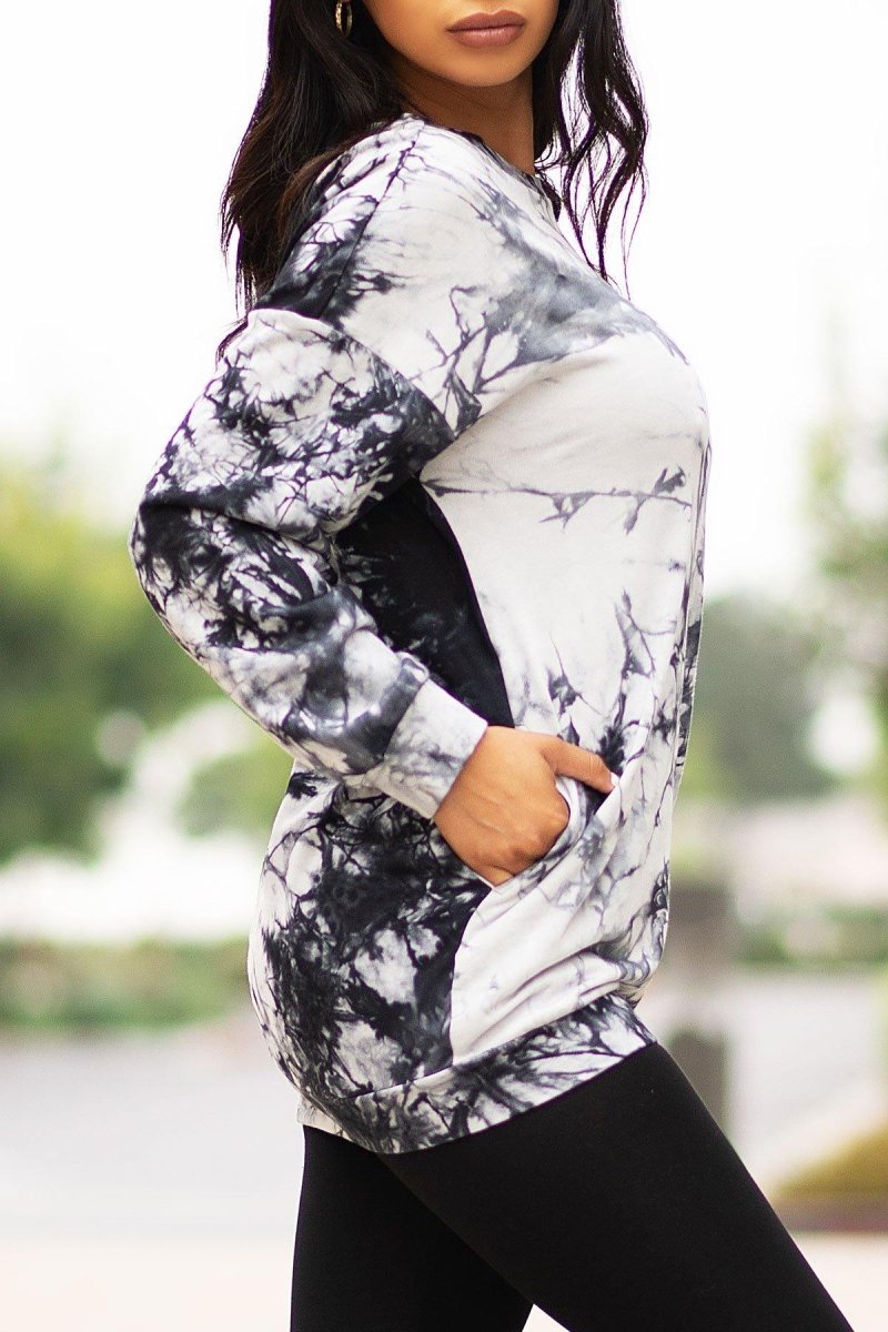 Hilliard-Alissa Sweater/Dress Tie Dye Black/White